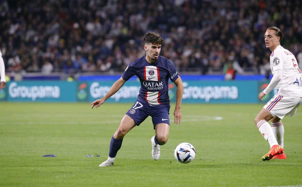 的世界里 的世界里