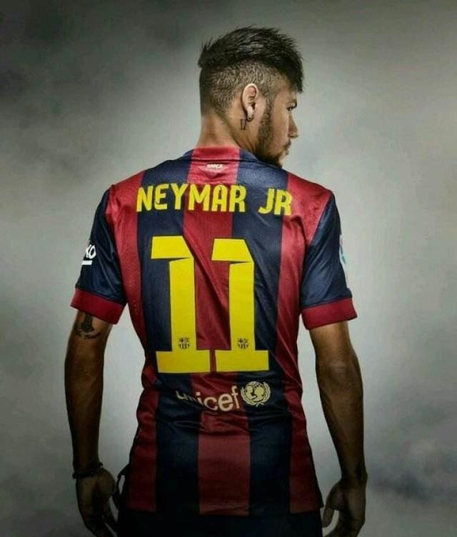 色的中场新 色的中场新