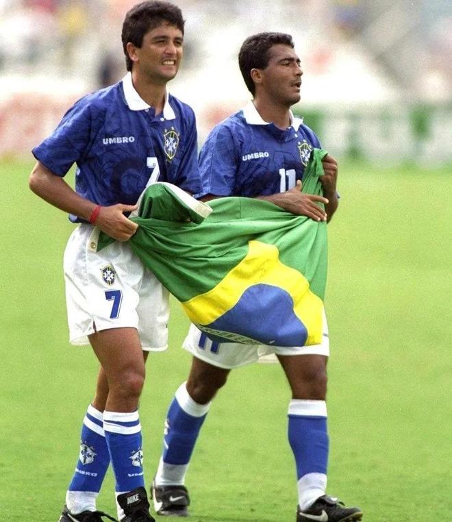 直塞球和巧 直塞球和巧