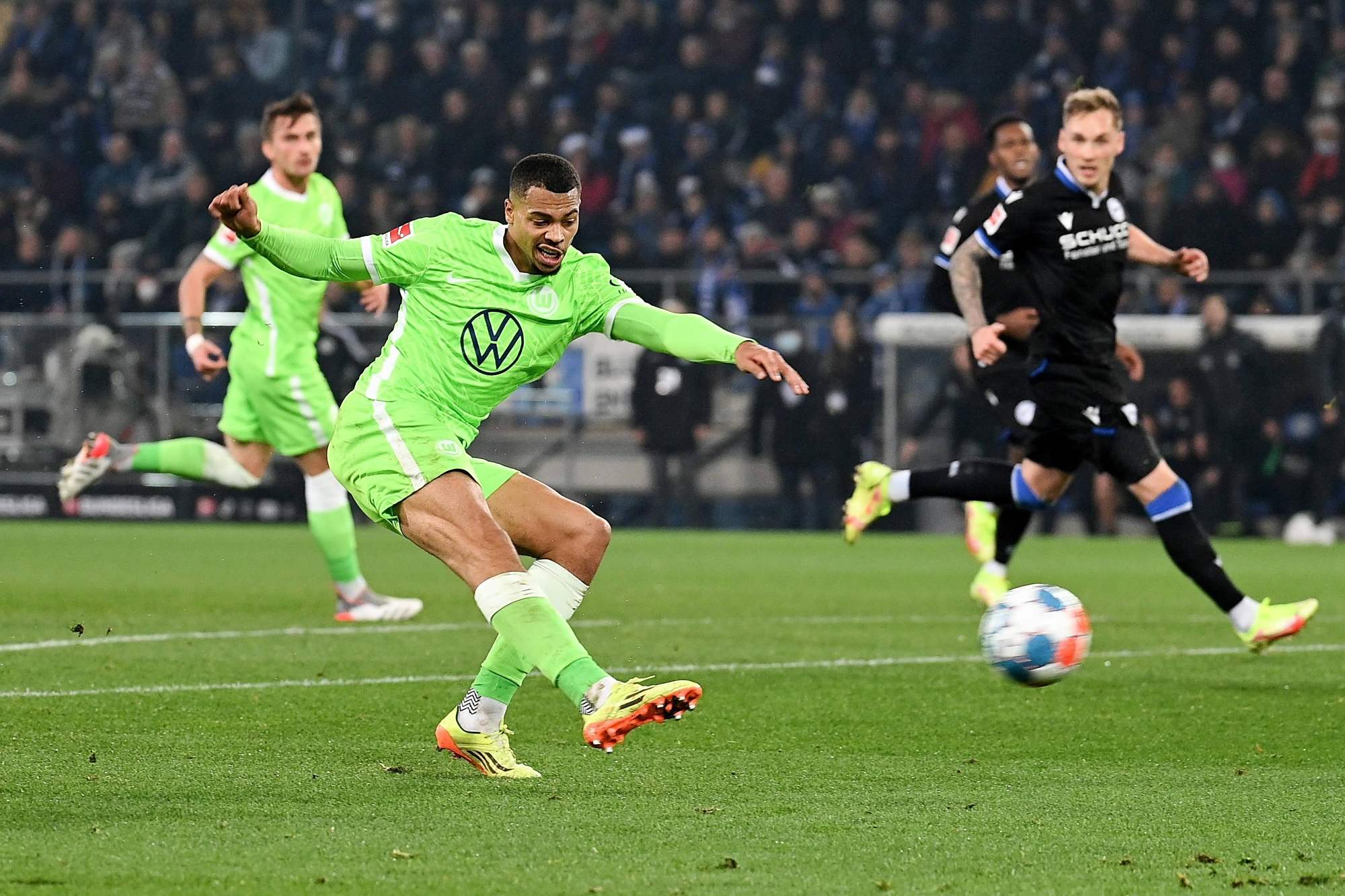 他面对的不 他面对的不