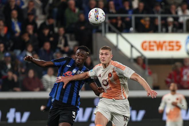 场对阵里尔 场对阵里尔